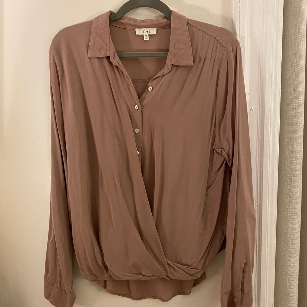 Brown/tan long sleeve flowy bouse